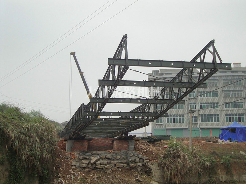 郴州大川筑路機械有限公司,湖南筑養路工程機械生產銷售,湖南筑養路工程鋼橋生產銷售